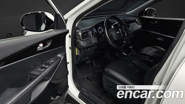 Kia Sorento 2018 — photo 10
