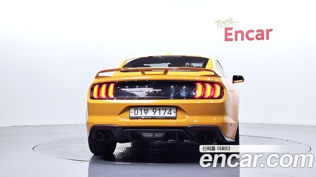 Ford Mustang 2019 — photo 4