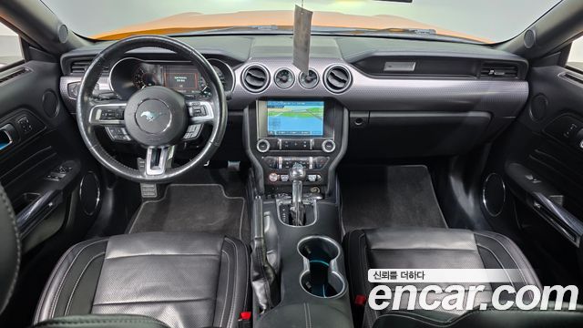 Ford Mustang 2019 — photo 10