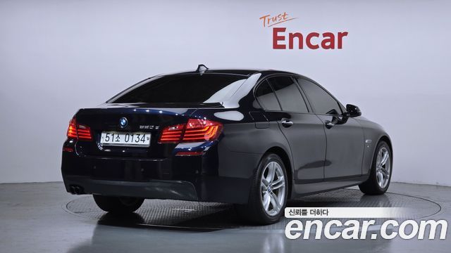 BMW 5-Series 2016 — photo 2