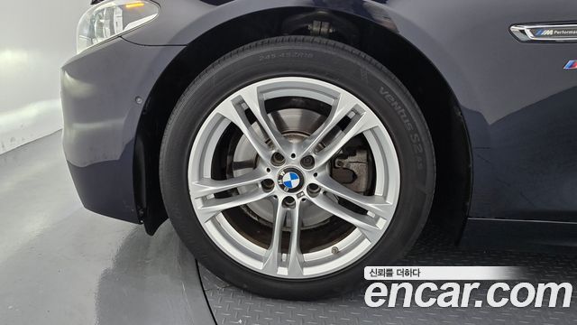 BMW 5-Series 2016 — photo 5