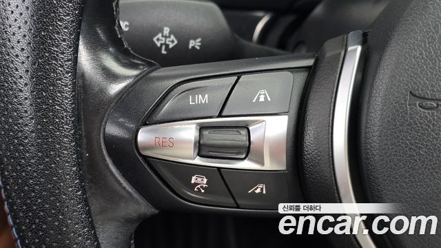 BMW 5-Series 2016 — photo 15