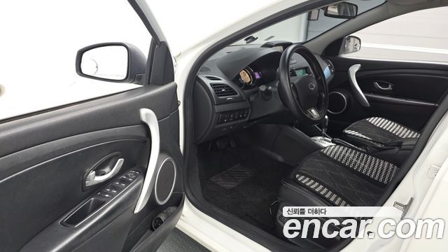 Renault Korea SM3 2016 — photo 10
