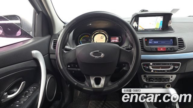 Renault Korea SM3 2016 — photo 12