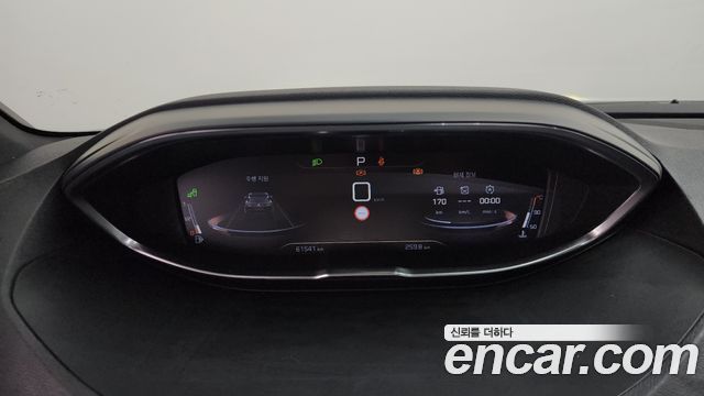 Peugeot 3008 2019 — photo 8