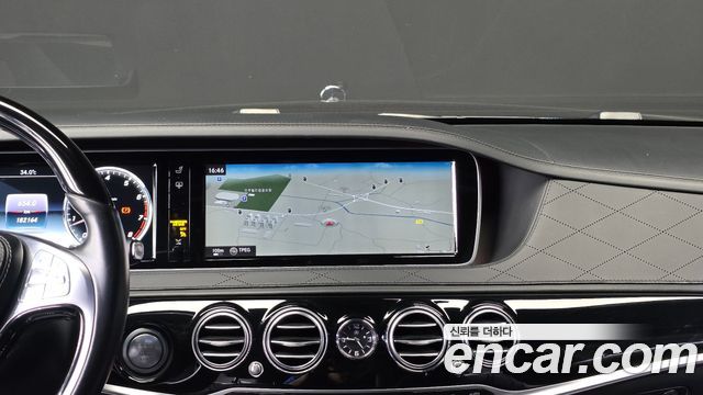 Mercedes-Benz S-Class 2015 — photo 16