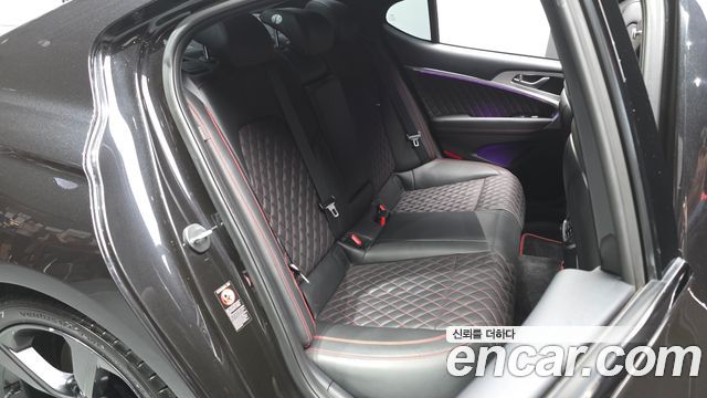 Genesis G70 2019 — photo 18