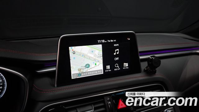Genesis G70 2019 — photo 21