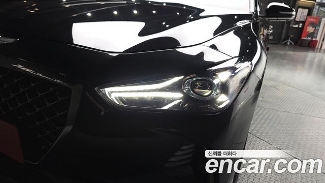Genesis G70 2019 — photo 8