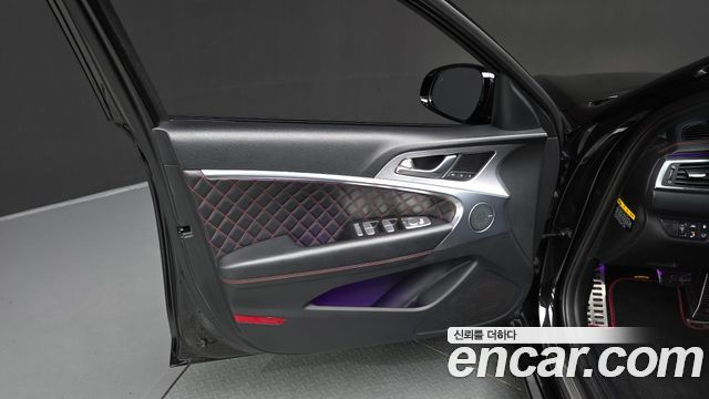 Genesis G70 2019 — photo 14