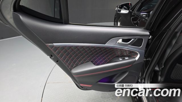 Genesis G70 2019 — photo 15