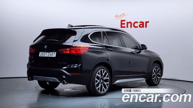 BMW X1 2022 — photo 2