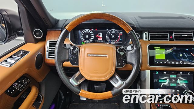 Land Rover Range Rover 2018 — photo 12