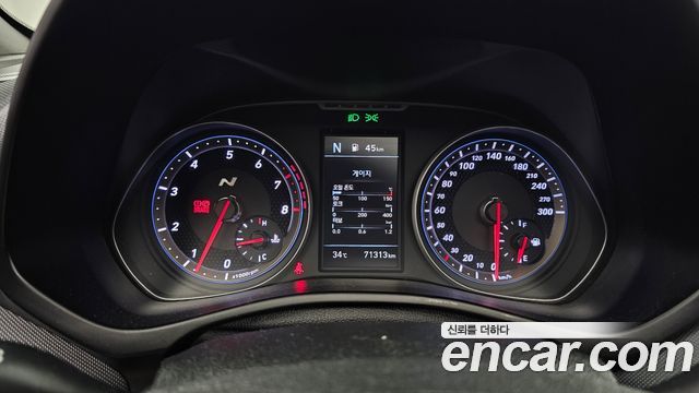 Hyundai Veloster 2020 — photo 8