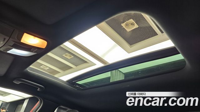 Hyundai Veloster 2020 — photo 18