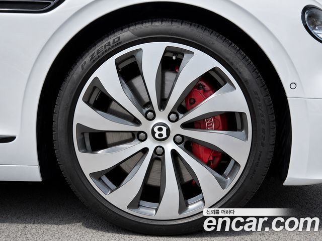 Bentley Flying Spur 2022 — photo 5