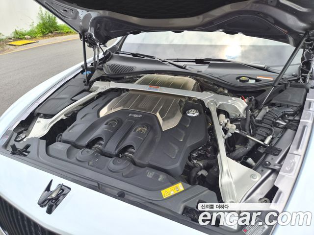 Bentley Flying Spur 2022 — photo 6