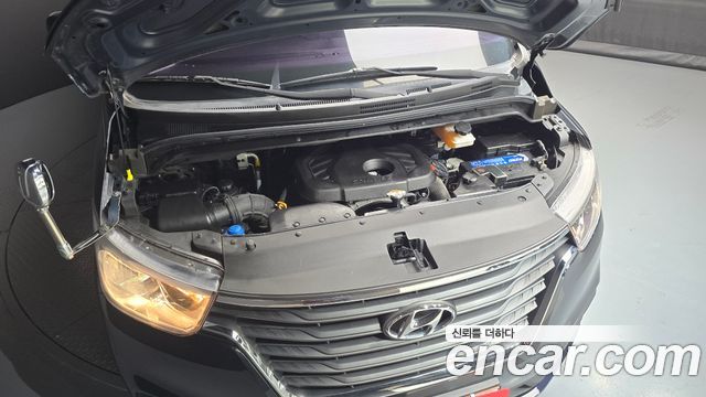 Hyundai Starex 2021 — photo 6