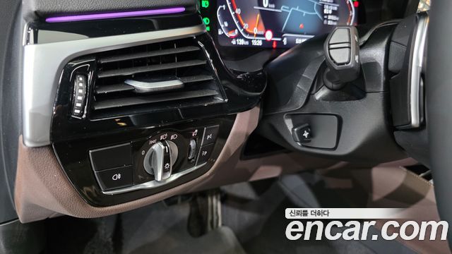 BMW Gran Turismo 2024 — photo 20