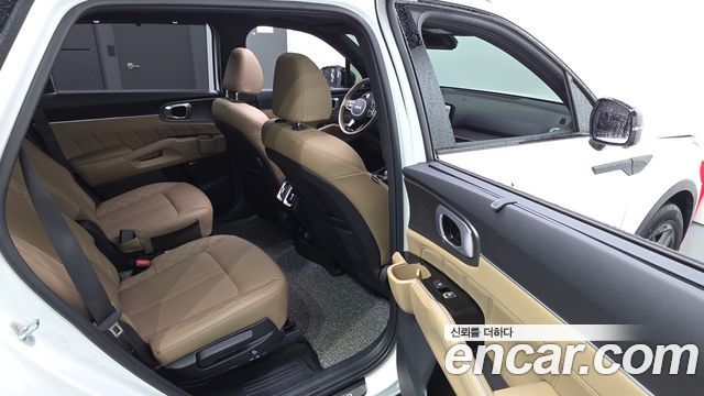 Kia Sorento 2024 — photo 17