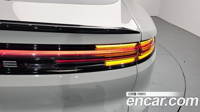 Porsche Cayenne 2025 — photo 9