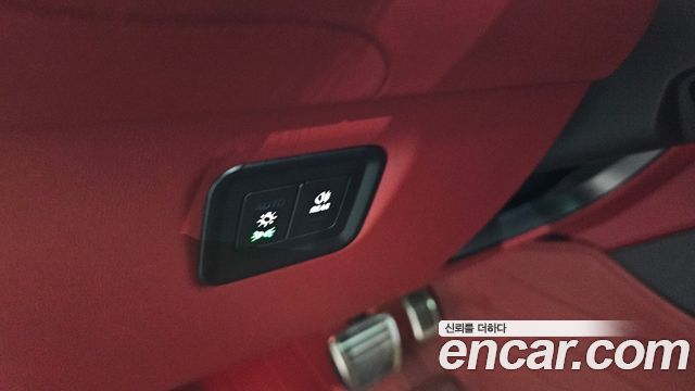 Porsche Cayenne 2025 — photo 34