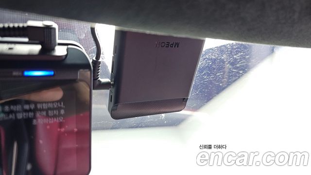 Porsche Cayenne 2025 — photo 38