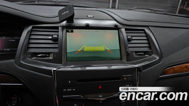 Lincoln MKS 2014 — photo 13