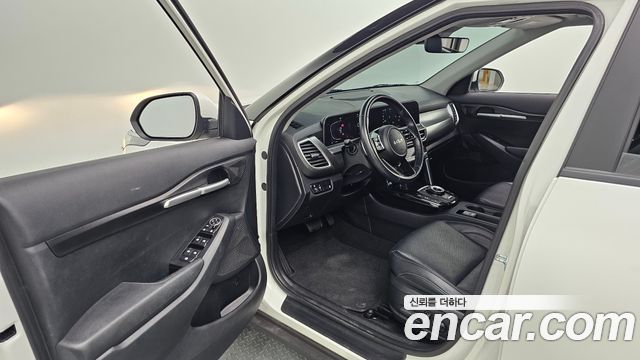 Kia Seltos 2024 — photo 10