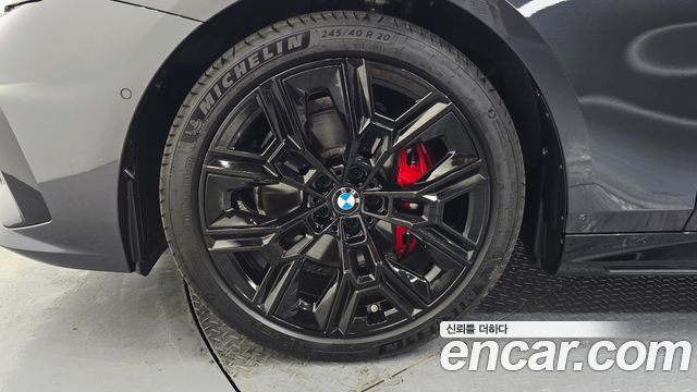 BMW 5-Series 2026 — photo 5