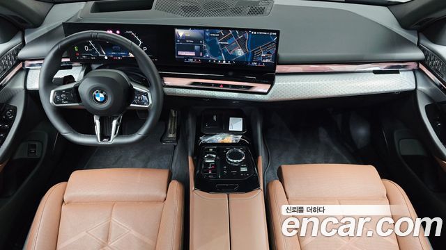 BMW 5-Series 2026 — photo 10
