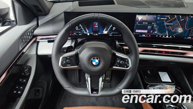 BMW 5-Series 2026 — photo 19