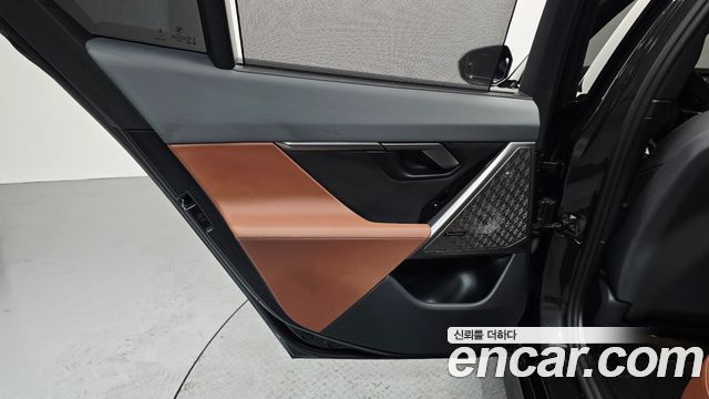BMW 5-Series 2026 — photo 15