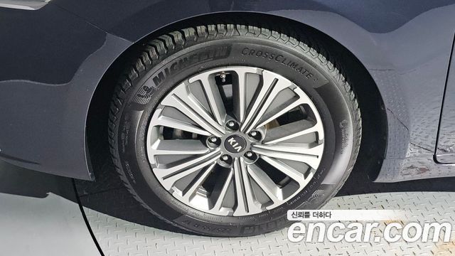Kia K7 2019 — photo 5