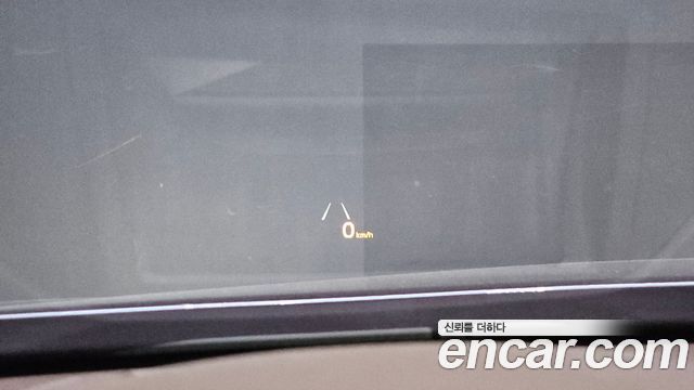 Kia K7 2019 — photo 14
