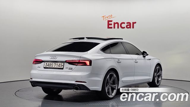 Audi A5 2019 — photo 2