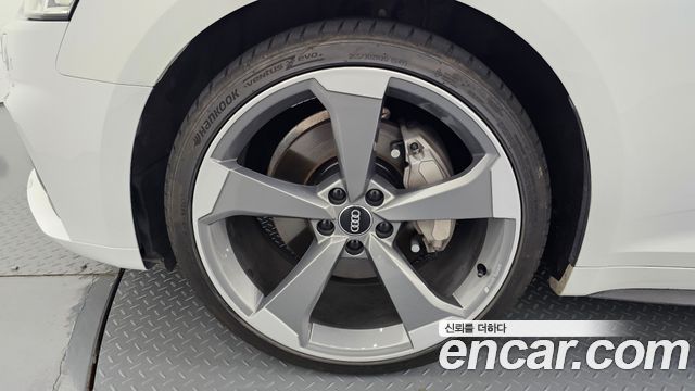 Audi A5 2019 — photo 5
