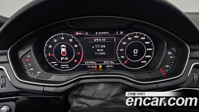 Audi A5 2019 — photo 11