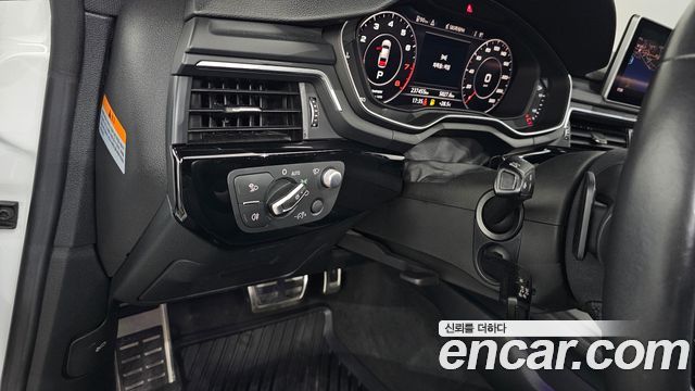 Audi A5 2019 — photo 22