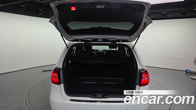 Mercedes-Benz B-Class 2016 — photo 20