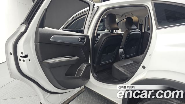 Renault Korea XM3 2023 — photo 18
