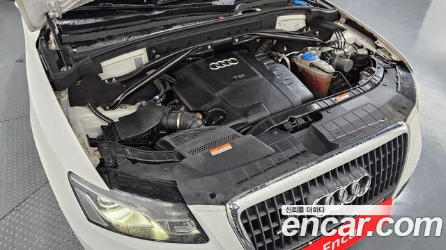 Audi Q5 2011 — photo 6