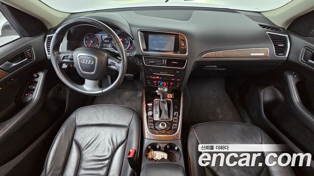 Audi Q5 2011 — photo 7