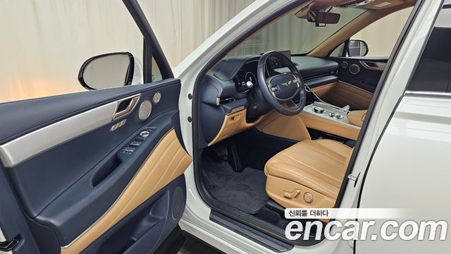 Genesis GV80 2023 — photo 13