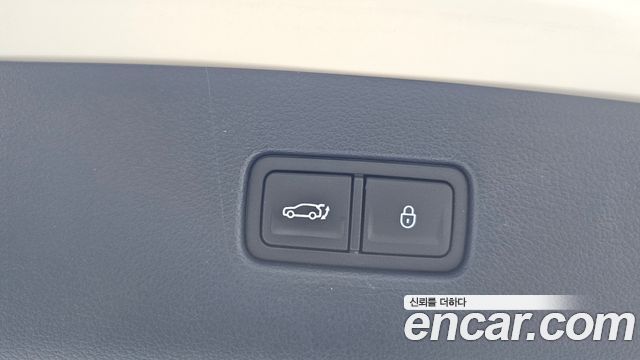 Genesis GV80 2023 — photo 22