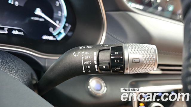 Genesis GV80 2023 — photo 27