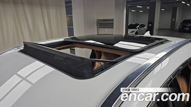 Genesis GV80 2023 — photo 30