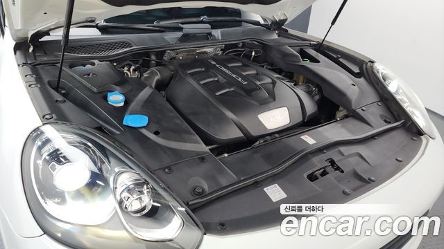 Porsche Cayenne 2017 — photo 6