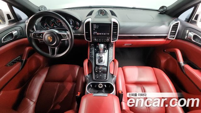 Porsche Cayenne 2017 — photo 7