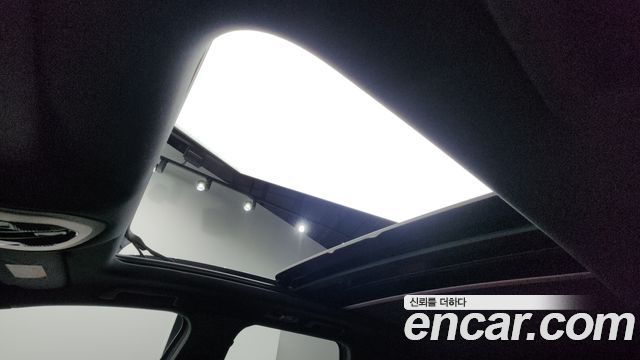 Porsche Cayenne 2017 — photo 15